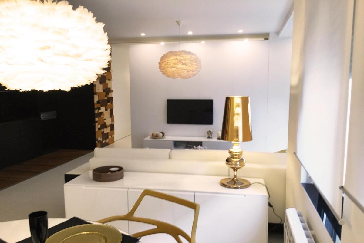 Golden & White Home Σαντιάγο ντε Κομποστέλα Εξωτερικό φωτογραφία